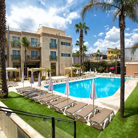 ריפוסטו Grand Hotel Yachting Palace מראה חיצוני תמונה