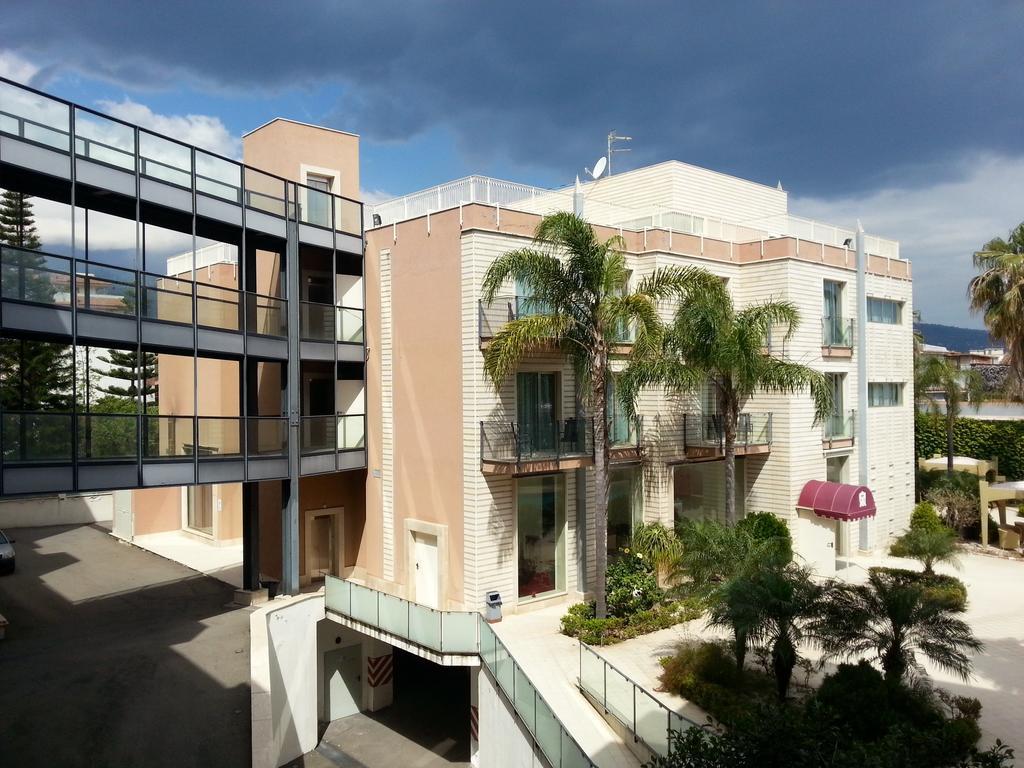 ריפוסטו Grand Hotel Yachting Palace מראה חיצוני תמונה